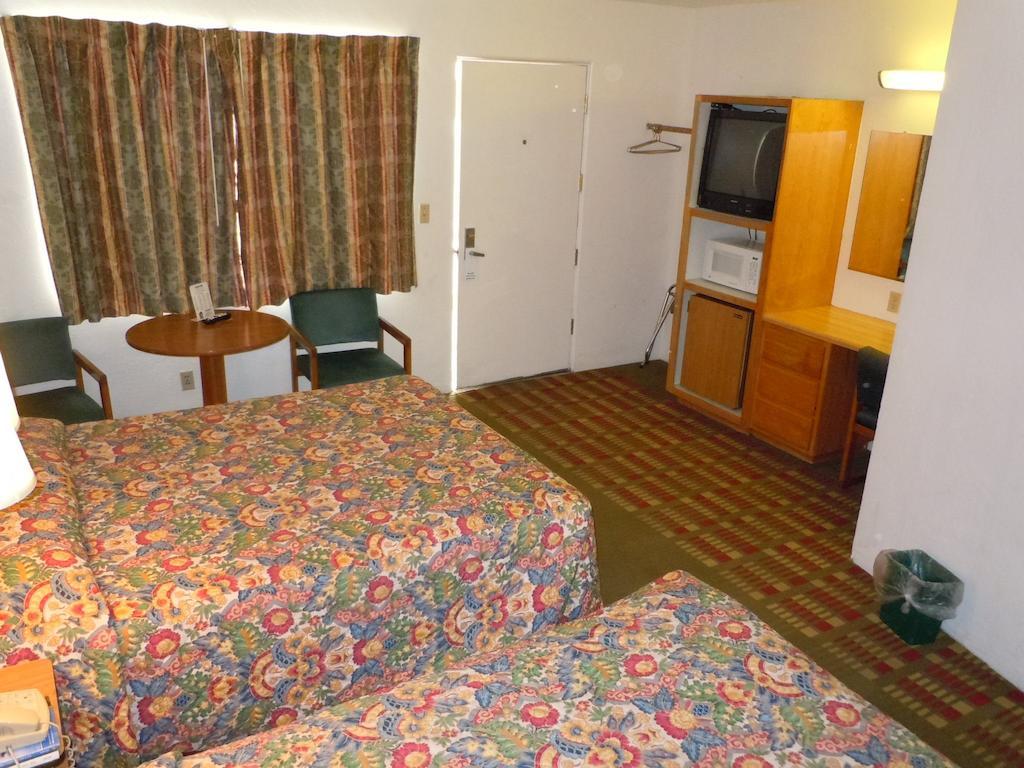 Value Inn Fallon Εξωτερικό φωτογραφία