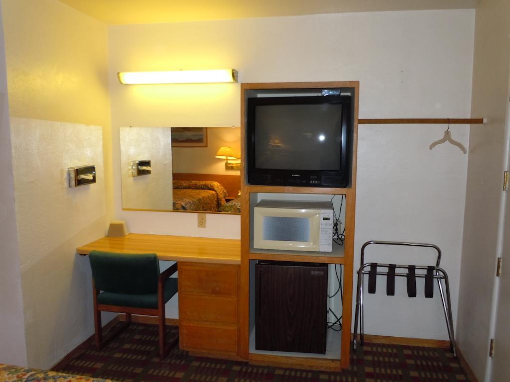 Value Inn Fallon Εξωτερικό φωτογραφία