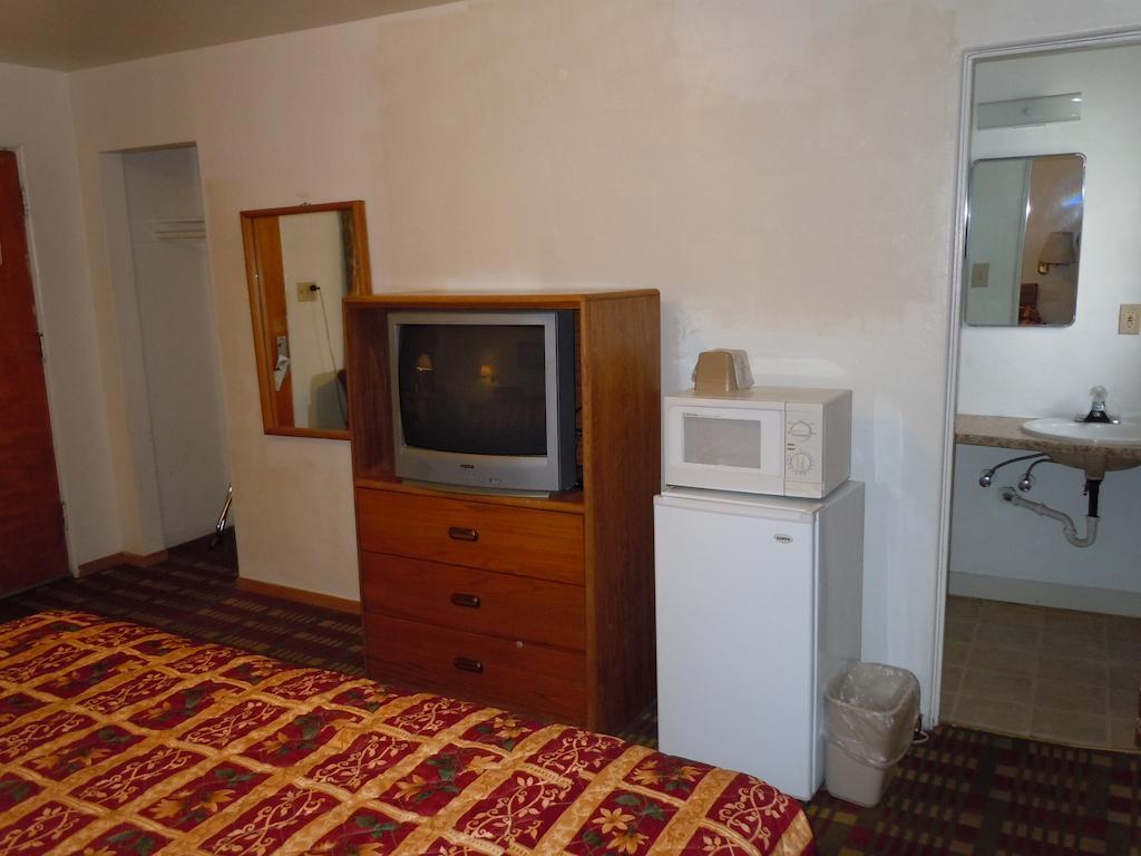 Value Inn Fallon Εξωτερικό φωτογραφία